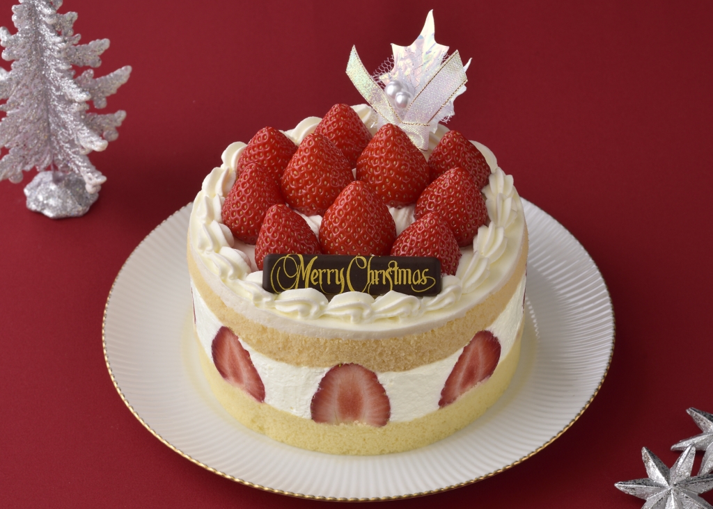 たっぷり苺のデラックスクリスマス(銀座コージーコーナー2022年クリスマスケーキ)