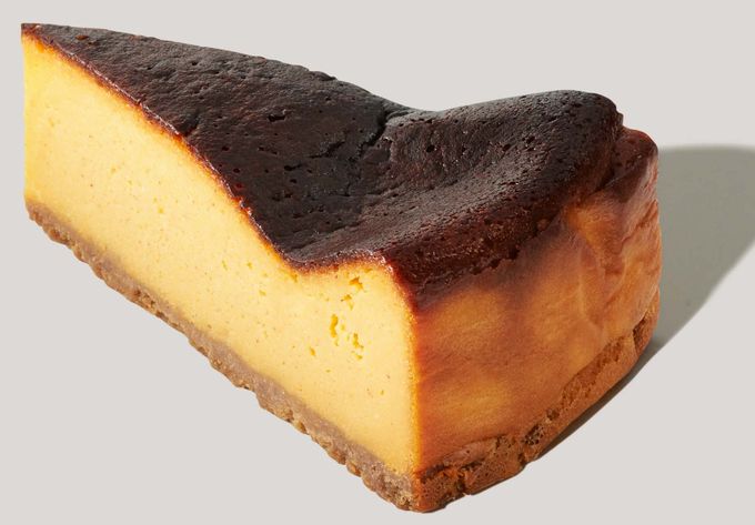 スターバックス「パンプキンのバスクチーズケーキ」