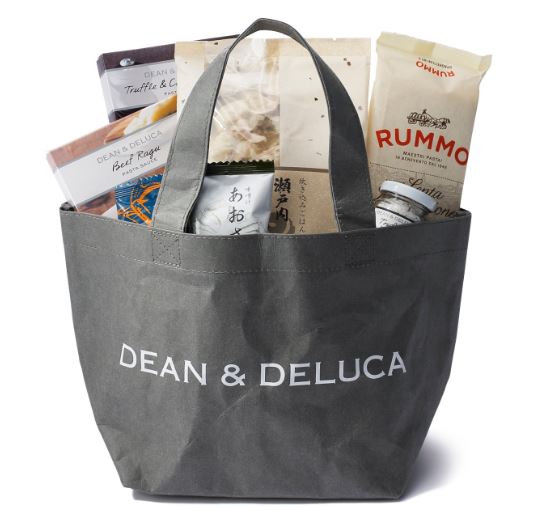 ディーンデルーカ福袋2023予約開始 “DEAN & DELUCA”ロゴ入りペーパー