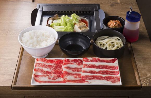 焼肉ライク「麻辣牛火鍋セット」