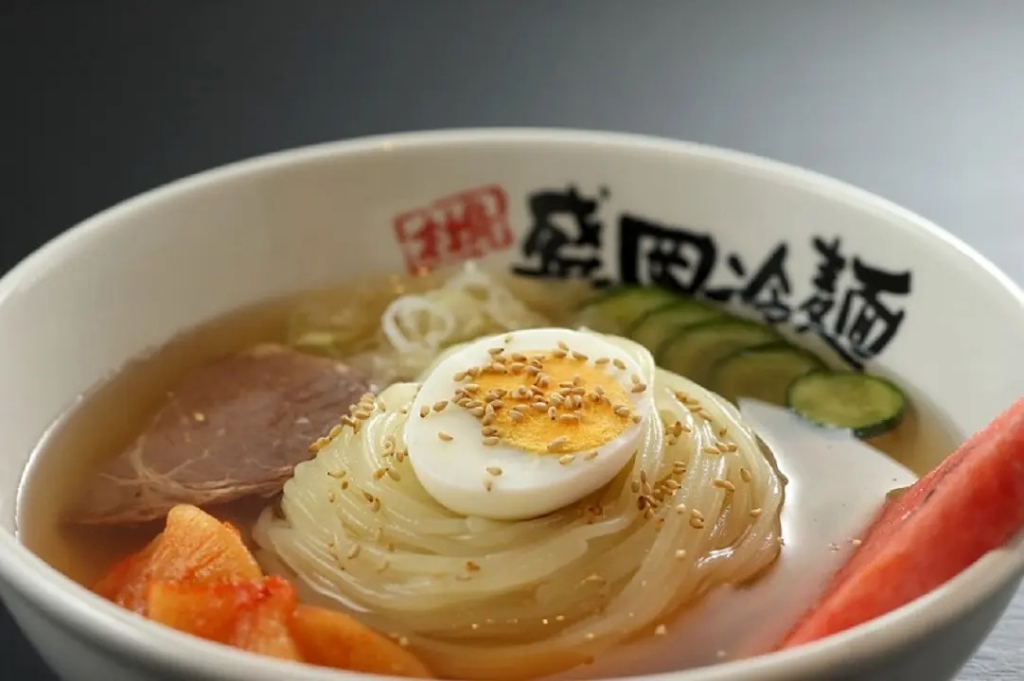 焼肉冷麺やまなか家「盛岡冷麺」