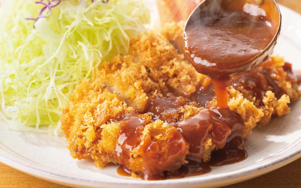 大戸屋「こだわりソースのデミグラスチキンかつ定食」