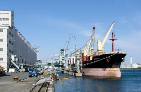 日清オイリオグループ・横浜磯子工場船着き場