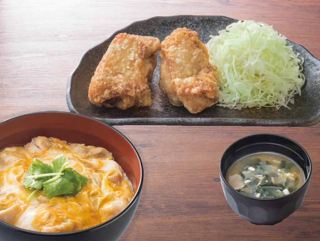 から好し 「親子丼 から揚げ･味噌汁セット」