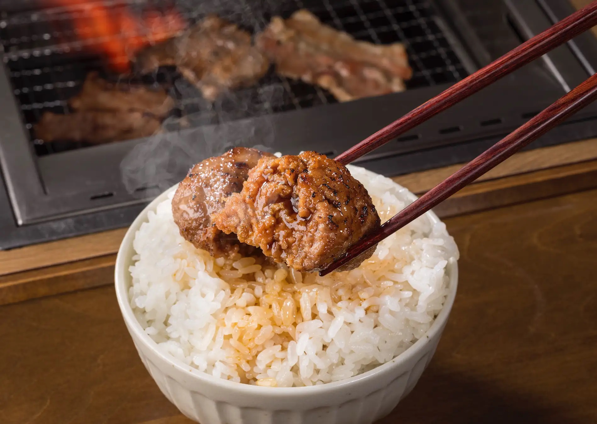 焼肉ライク 「焼肉&バーグセット」「直火焼ハンバーグ単品」発売