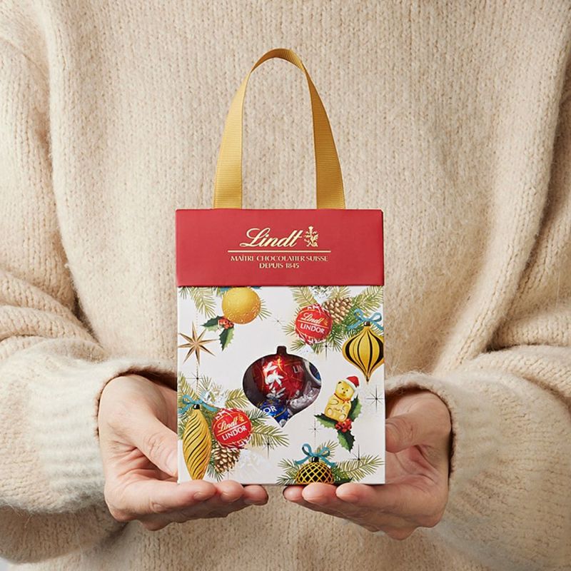リンツ「リンドール クリスマスバッグ」オンライン限定販売、7個入×4