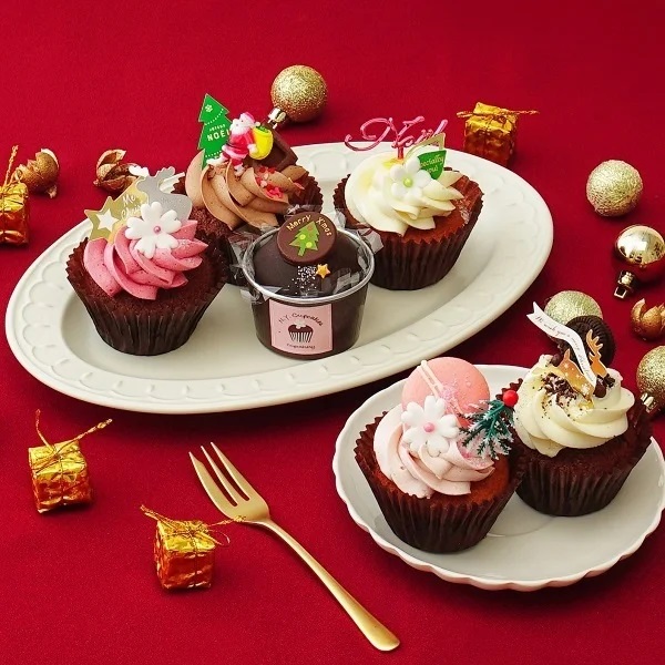 Cake.jp 第10位「一つはハズレ!ロシアンルーレットクリスマスPartyカップケーキ」