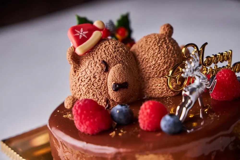 Cake.jp 第4位「クリスマス2023くまちゃんサンタのチョコレートムースケーキ」