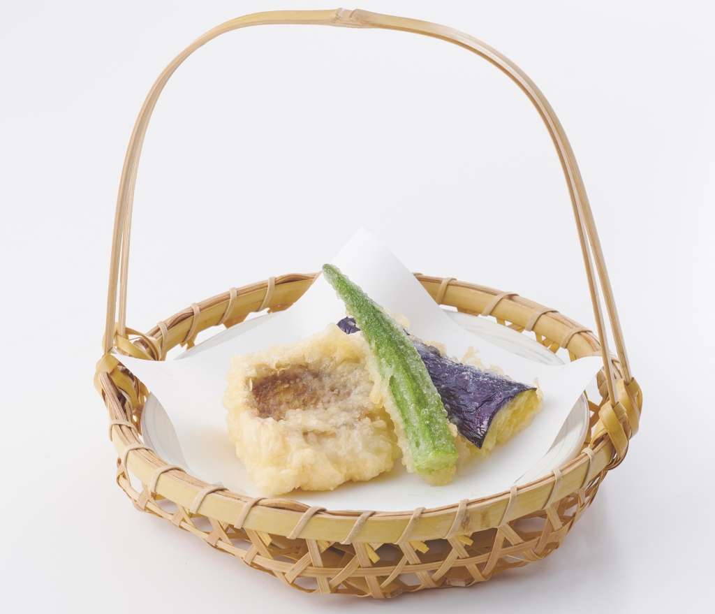 和食さと「天然 真鯛の天ぷら盛り合わせ」