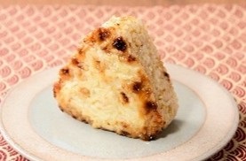 ナチュラルローソン 「玄米焼きおにぎり(ココナッツオイルチーズ)」