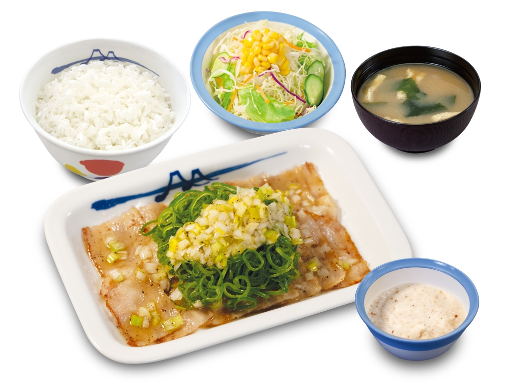 松屋「ねぎだく塩だれ豚カルビ定食」(国産とろろ)