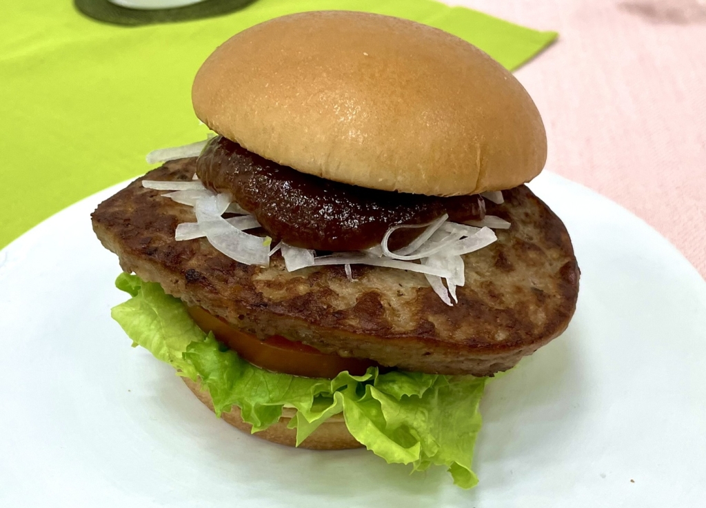 モスバーガー「新とびきりトマト&レタス~和風ジンジャーソース~」