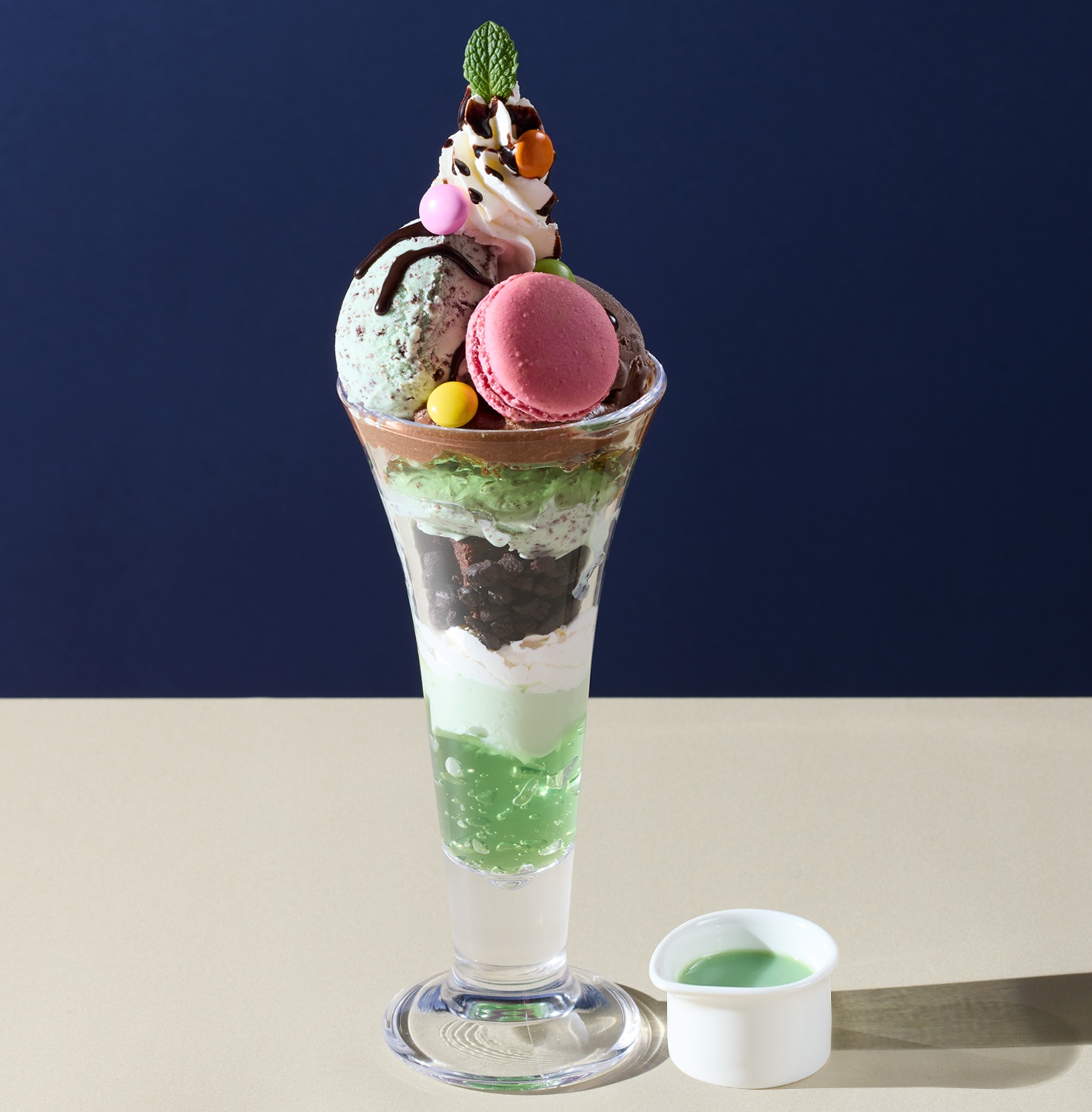 ココス「チョコミン党パフェ」