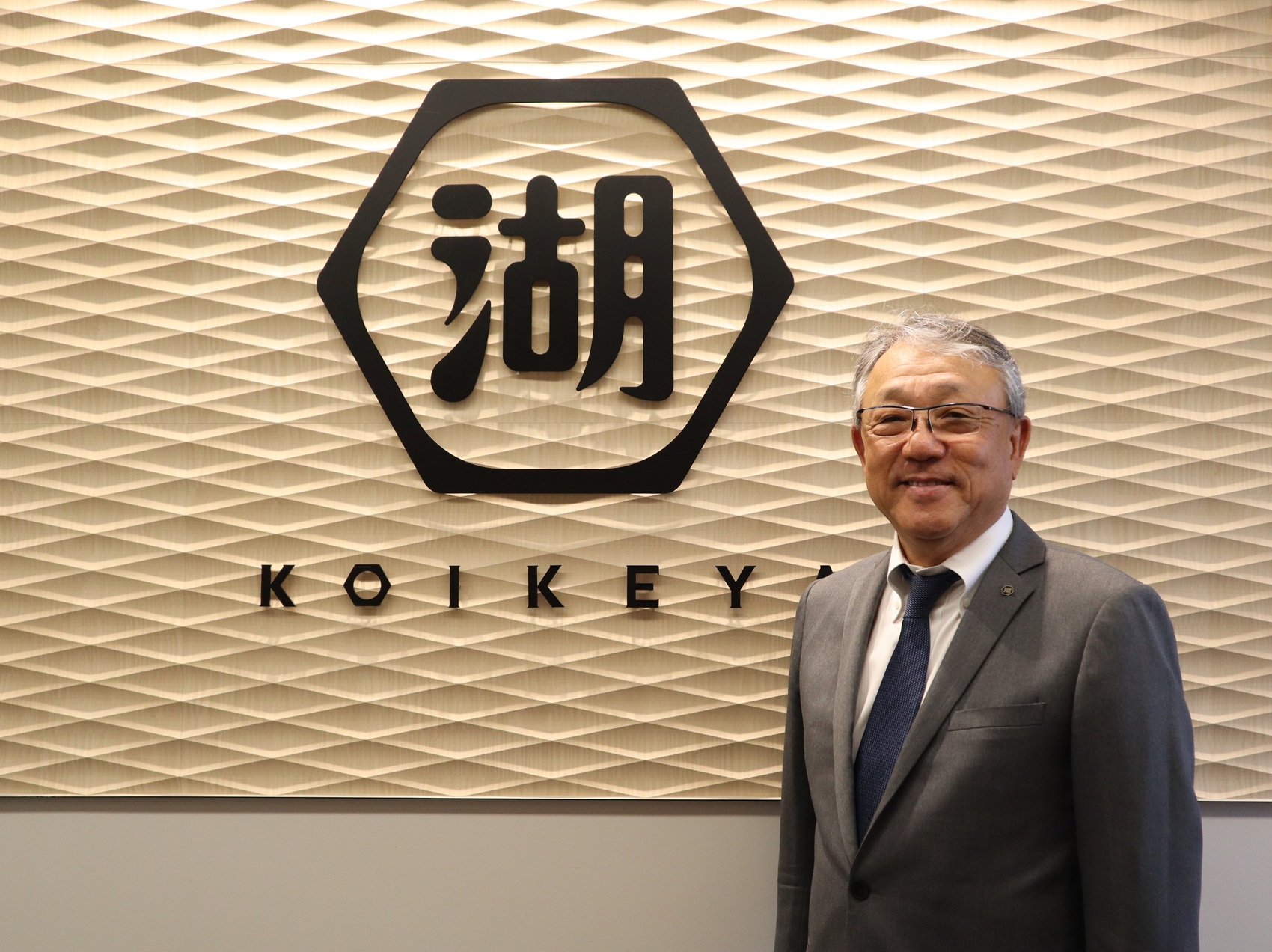 湖池屋 佐藤社長