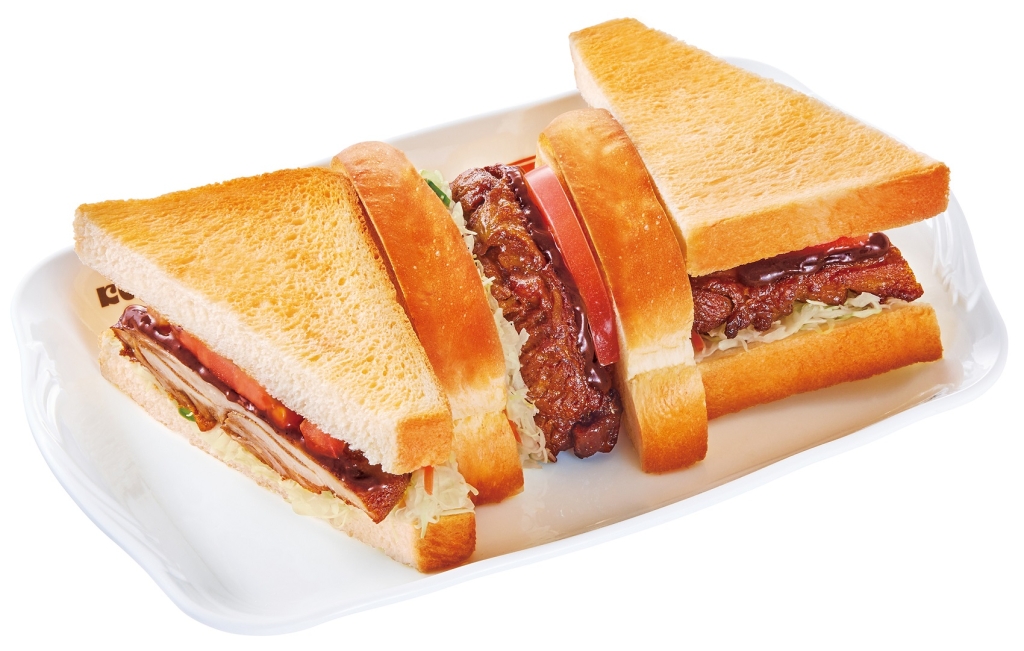 コメダ珈琲店「タンドリーチキンホットサンド」