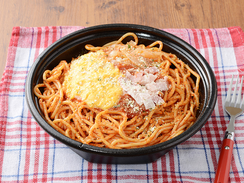 盛りすぎ!ナポリタン