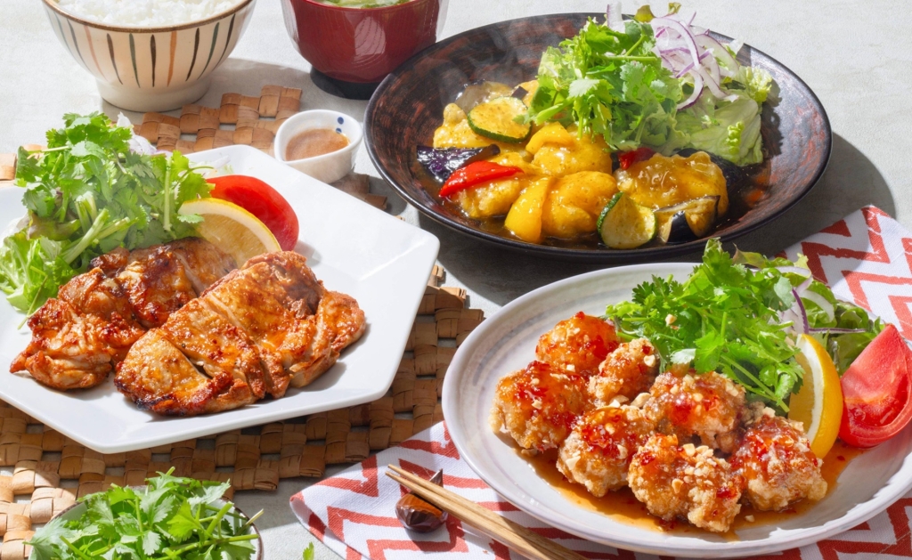 大戸屋、初夏限定の「エスニックグルメ」3種