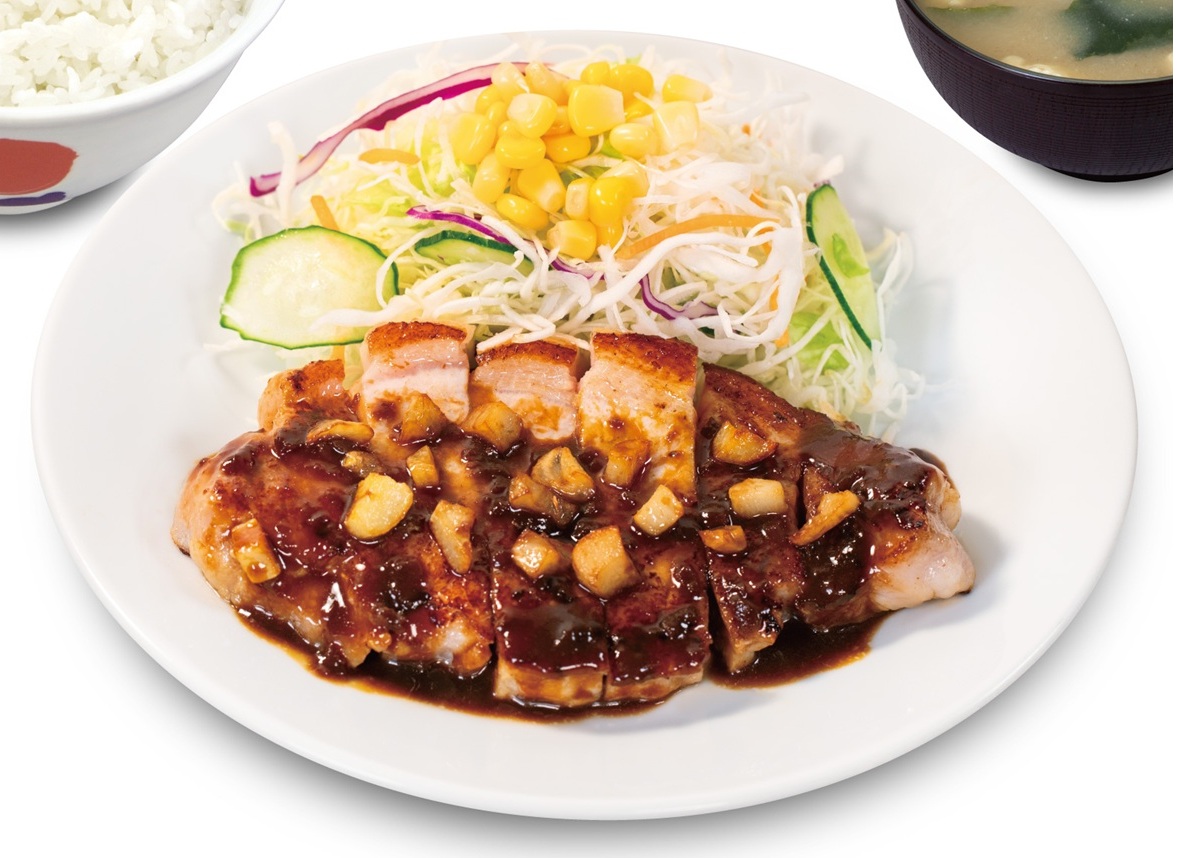 松屋×日本ハム「国産雪国育ち厚切りトンテキ定食」