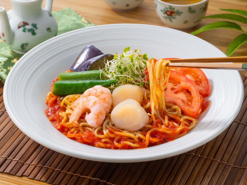 バーミヤン「海鮮のトマト冷やし麺」