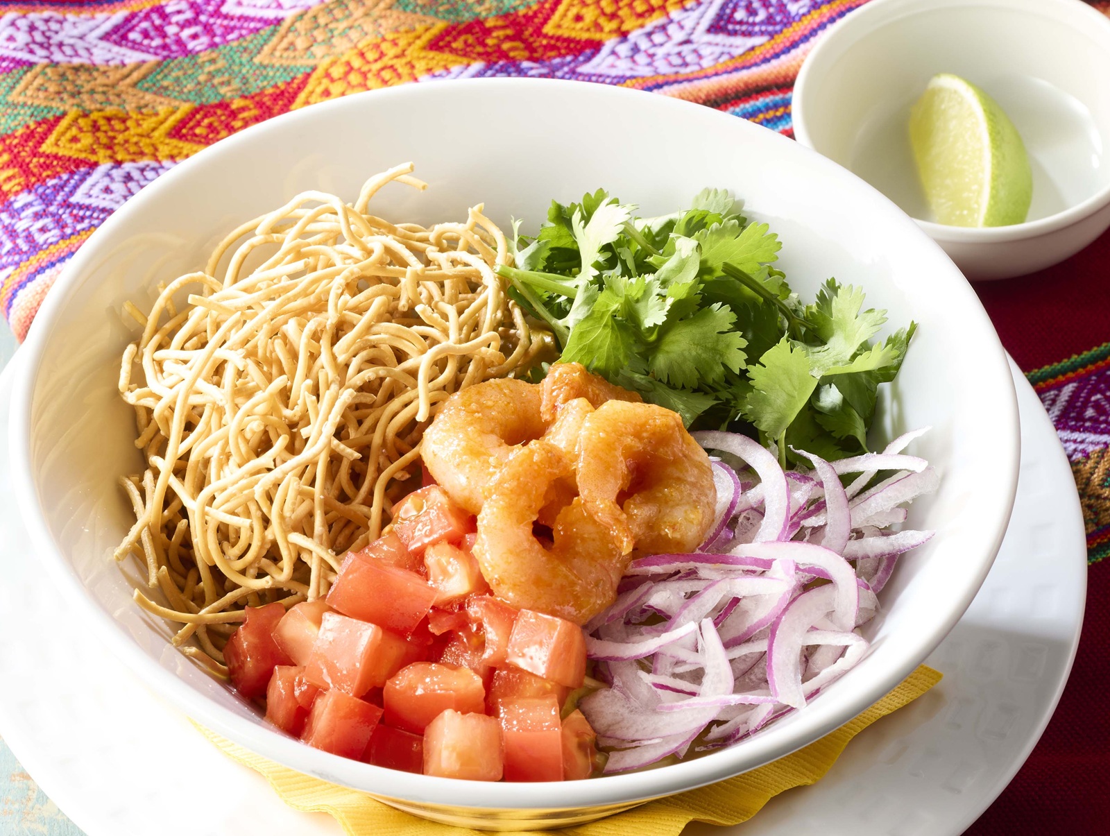 ココス「やみつき!冷製カオソーイ~タイ風冷やし麺~」