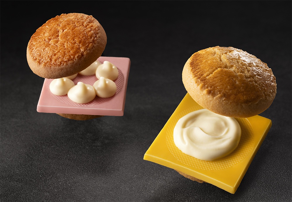 2種類の味が楽しめるキャプテンスイーツバーガーの『キャプテンスイーツバーガーセット』。