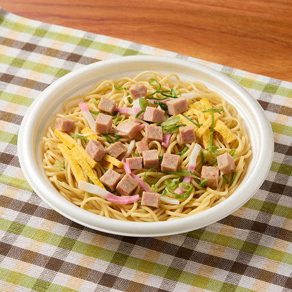 ファミマ「ハワイ風焼そば フライドサイミン」