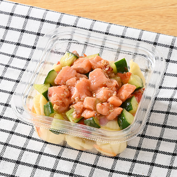 ファミマ「サーモンポキ 彩り野菜&パスタ」