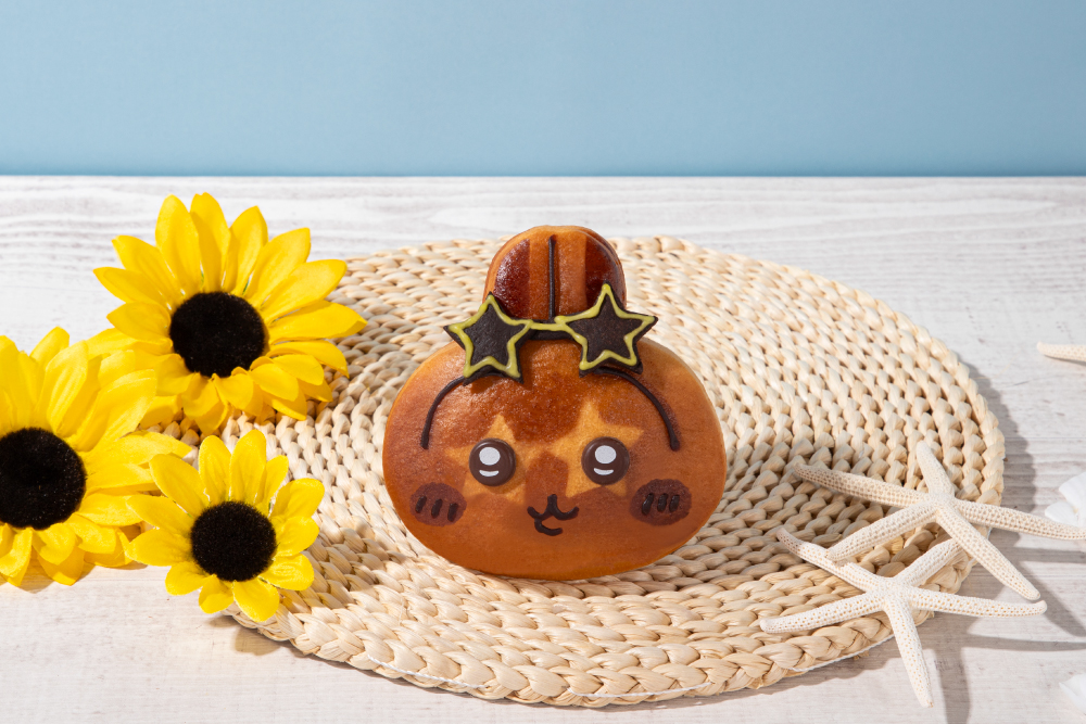 ちいかわベーカリー「うさぎパン(ひやけしちゃった)」
