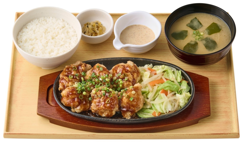 やよい軒「鉄板油淋鶏定食(6個)」