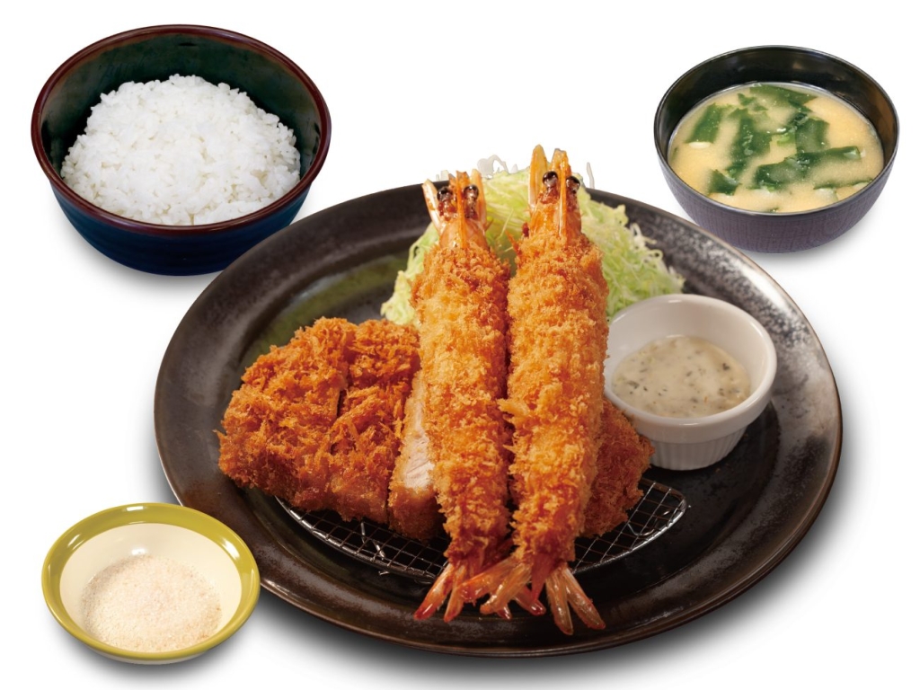 松のや「国産 麦小町ロースかつ&有頭大海老フライ定食」海老フライ2尾
