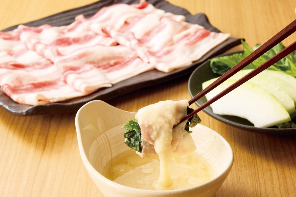 温野菜「極みとろろ」をしゃぶしゃぶの“つけだれ”に