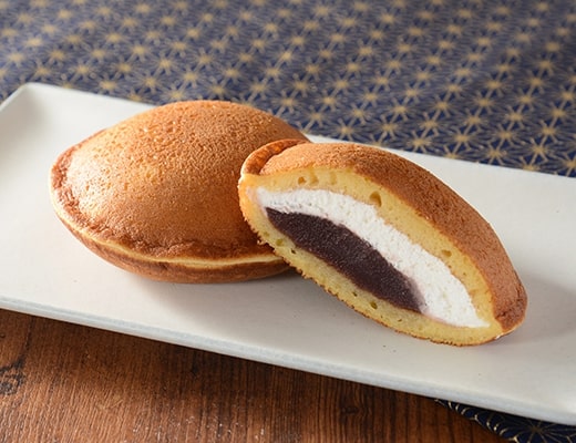 ローソン「Uchi Café どらもっち(こしあん&ホイップ)」