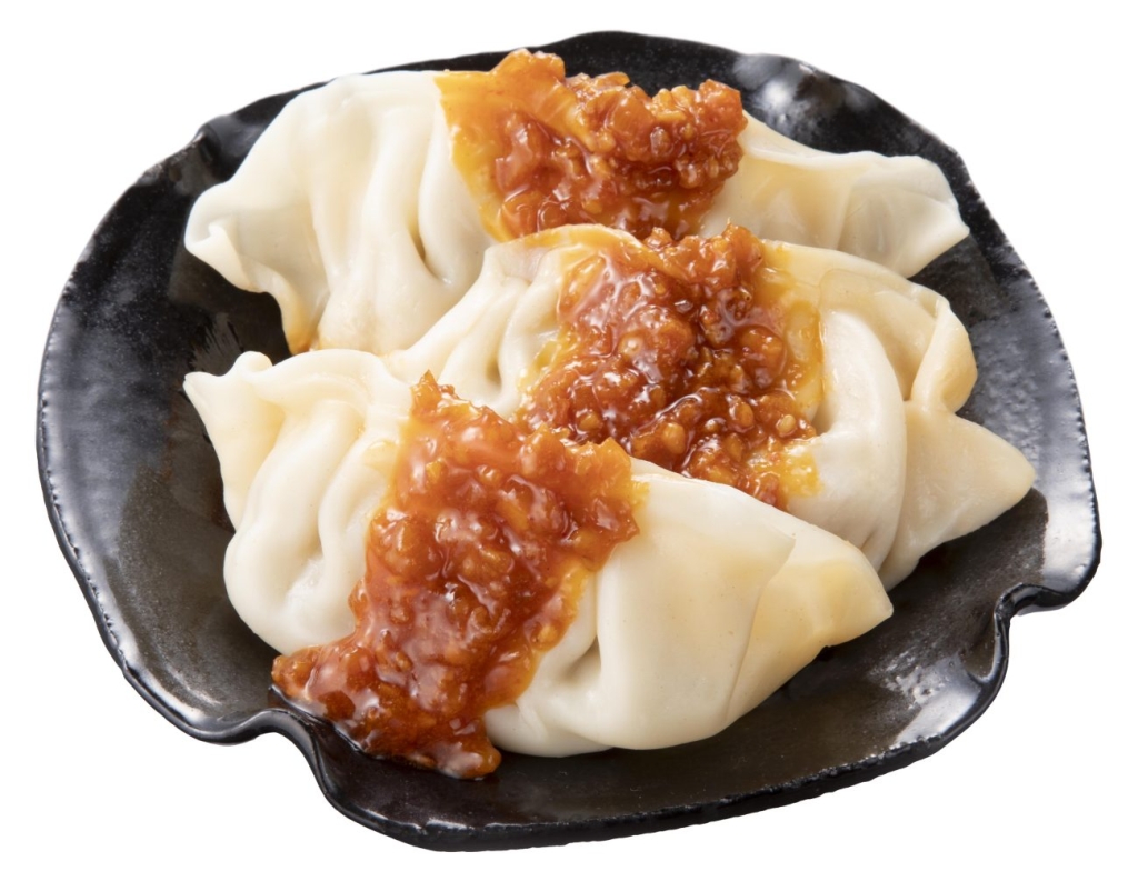 セブン‐イレブン「冷たいまま食べる水餃子 旨辛ラー油仕立て」餃子3個入り
