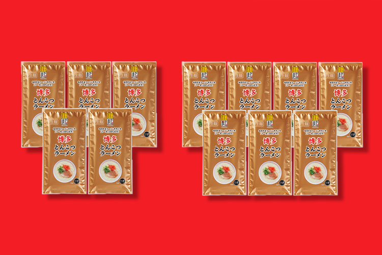 ファミマ「博多ラー麦とんこつラーメン」2,700円