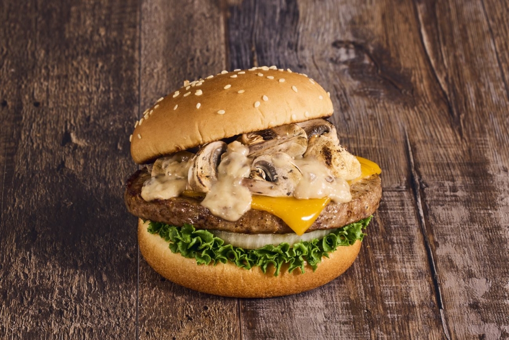 フレッシュネスバーガー「マッシュルームチーズバーガー ポルチーニクリームソース」