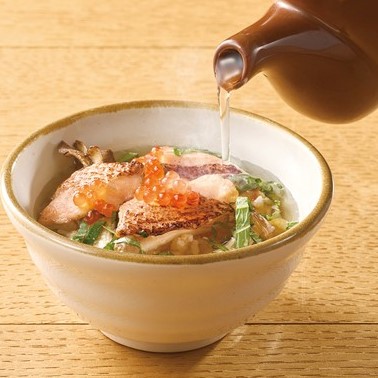 そのままと出汁茶漬けで二度楽しめる
