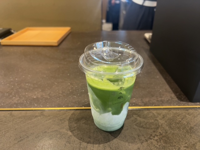 「玉露と抹茶 茶々水オリジナル抹茶ラテ」