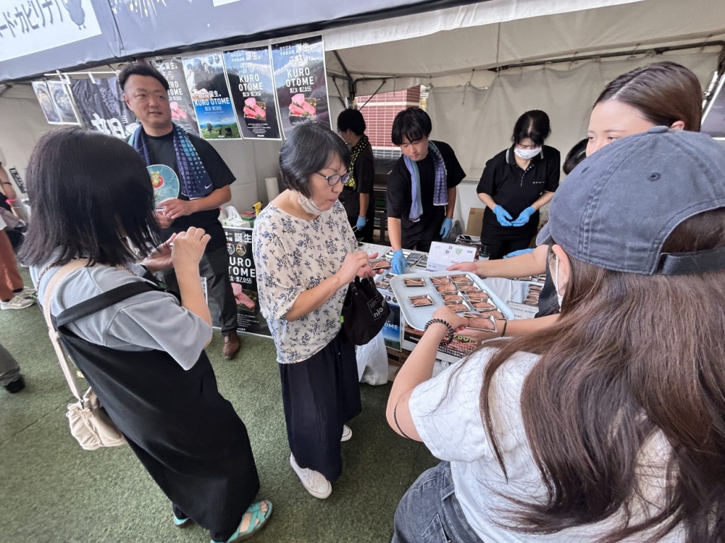 「ウフッ!うま!黒フェス。」