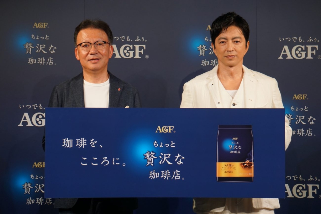 （左から）島本社長と大沢さん
