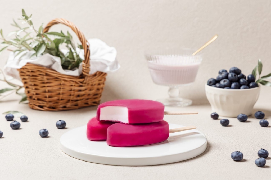 「明治ブルガリア フローズンヨーグルトデザート ブルーベリー」