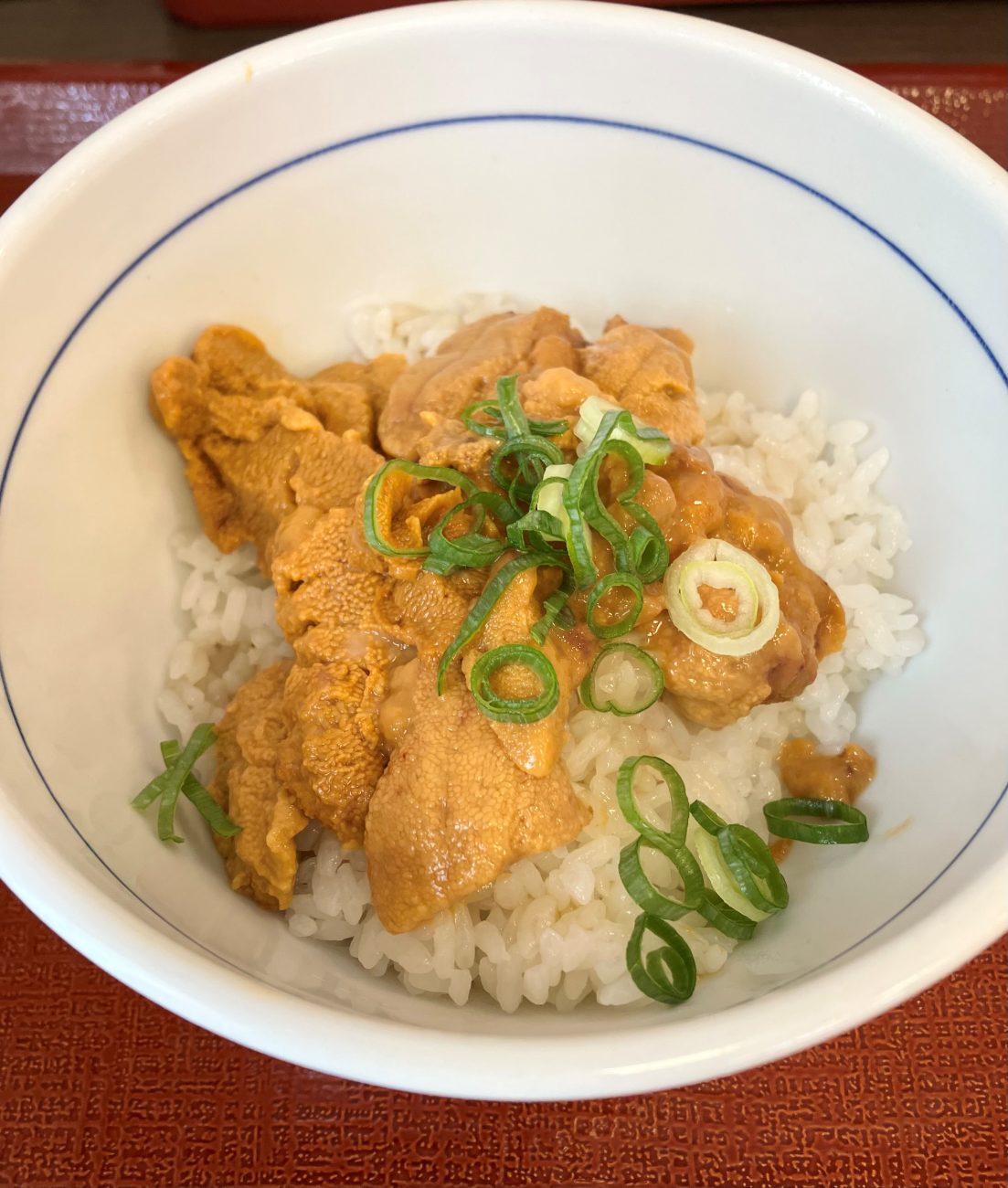 なか卯「ウニ丼」小盛980円(税込)