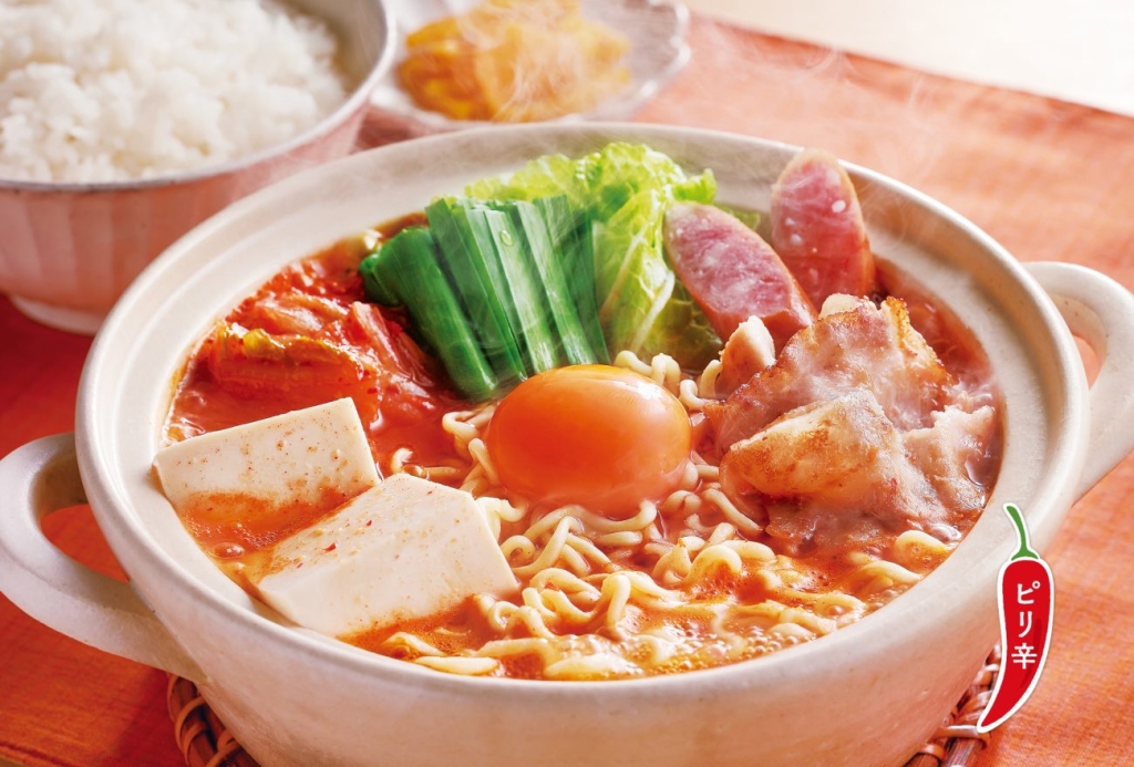 ジョイフル「旨辛スープのキムチチゲ定食」