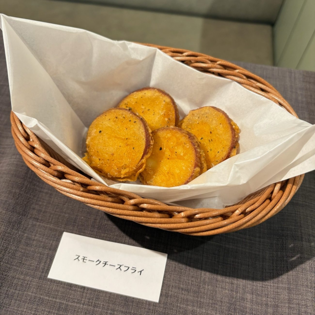 フレッシュネスバーガー「スモークチーズフライ」