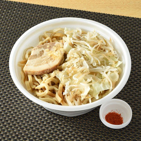 ファミマ「ラーメン荘 歴史を刻め監修 豚ラーメン」