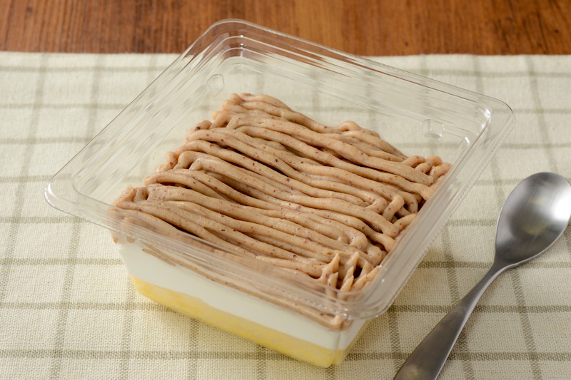 ローソン「よくばりモンブラン」