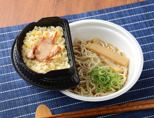 ローソン「よくばりセットメシ 醤油ラーメン&チャーハン」