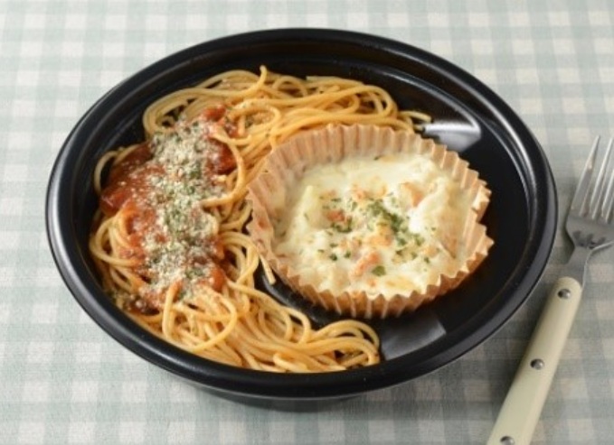 ローソン「よくばりセットメシ ミートソース&マカロニグラタン」