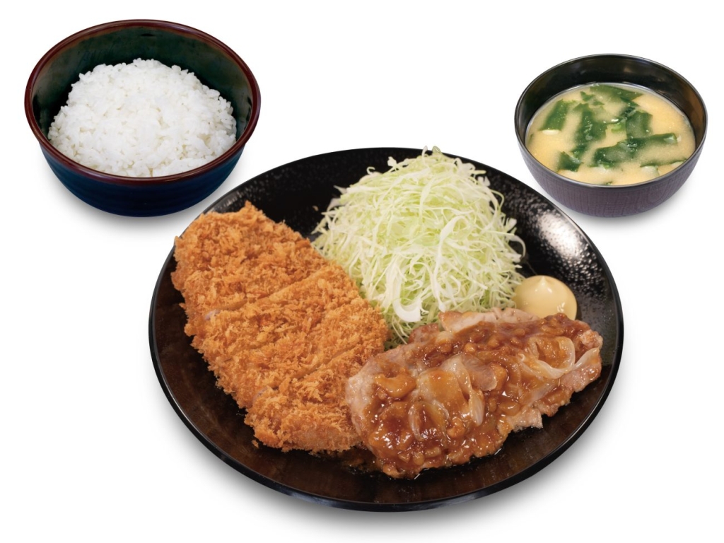 松のや「背脂生姜タレのポークフライドステーキ&ロースかつ定食」