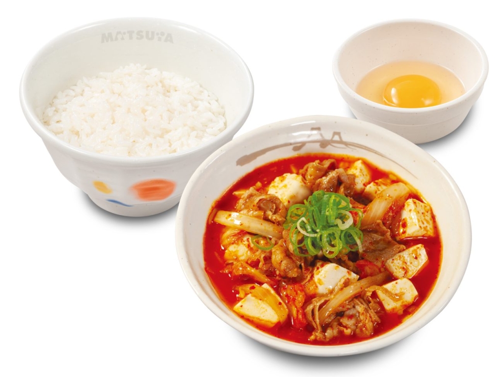 松屋「牛豆腐キムチチゲセット」生玉子