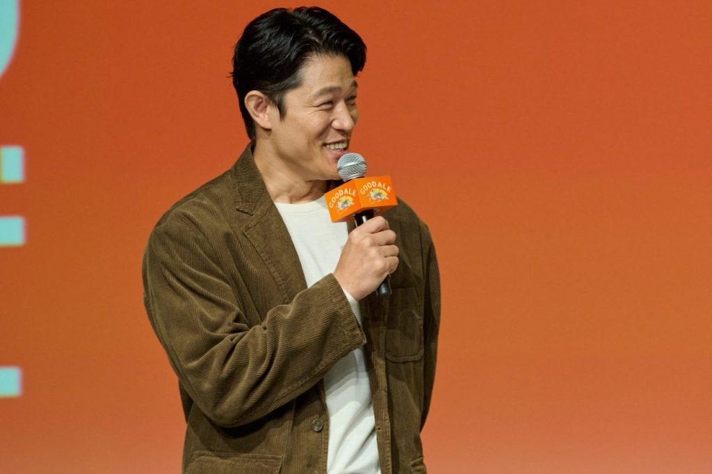 鈴木亮平